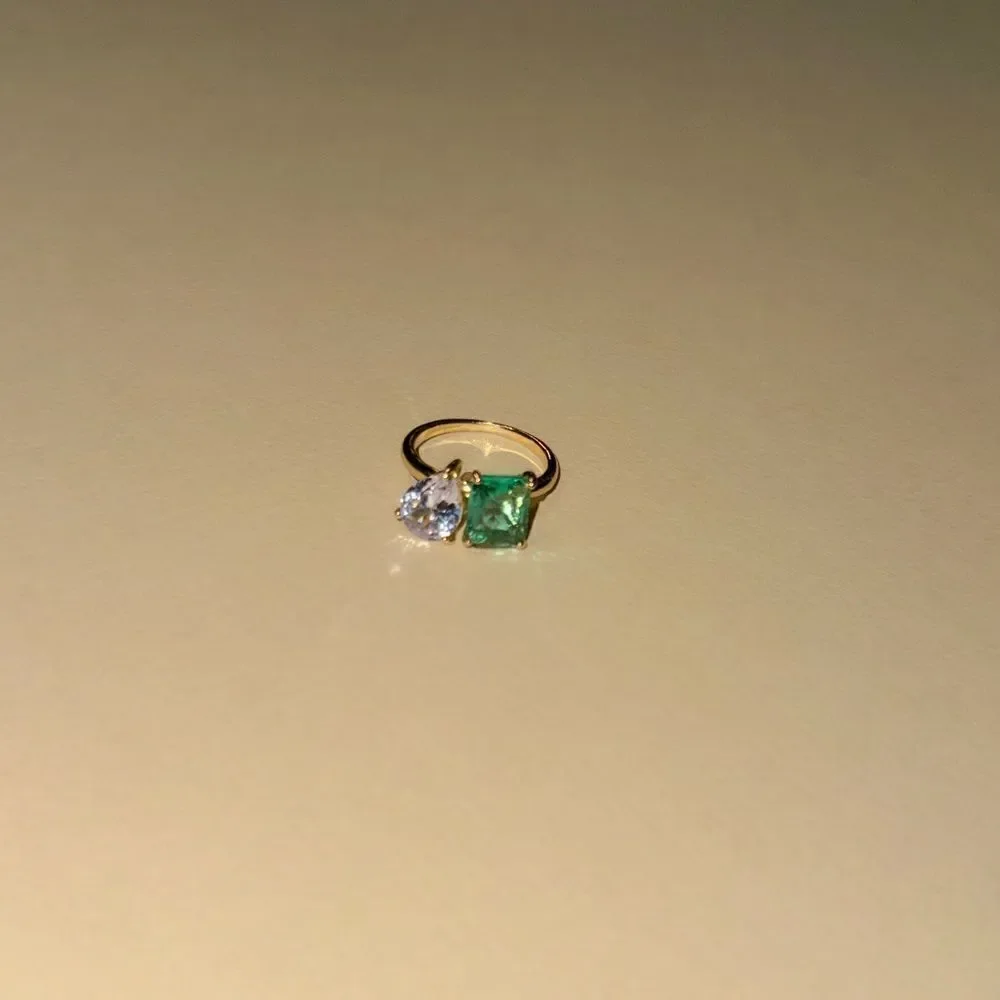 Diamond  ring M632
